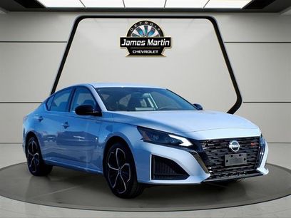 Used 2024 Nissan Altima 2.5 SR