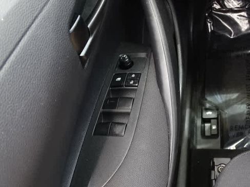 Used 2025 Toyota Corolla LE FWD image 38