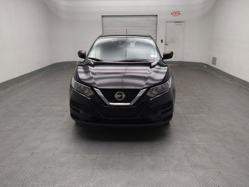 Used 2020 Nissan Rogue Sport S FWD image 15