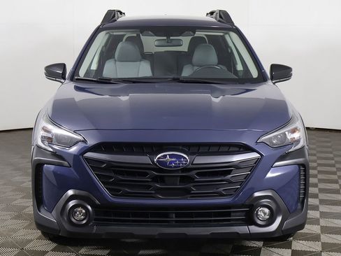 Used 2024 Subaru Outback Premium AWD/4WD image 10