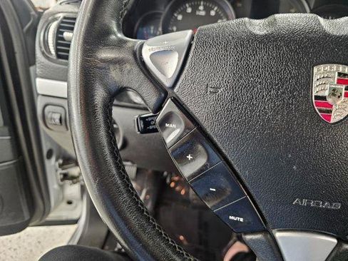 Used 2008 Porsche Cayenne AWD/4WD image 10