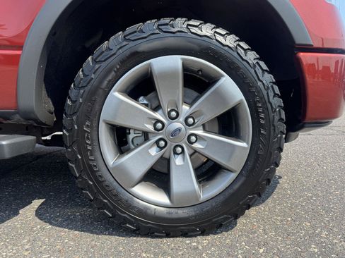 Used 2014 Ford F150 FX4 w/ Equipment Group 401A Mid AWD/4WD image 9