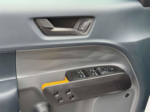 New 2025 Ford Maverick Tremor image 16