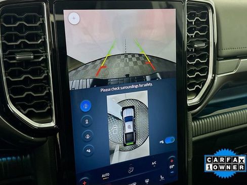 Used 2025 Ford Ranger Lariat w/ FX4 Off-Road Package image 14