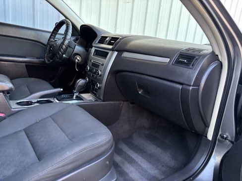 Used 2011 Ford Fusion SE w/ 202A Rapid Spec Order Code image 10
