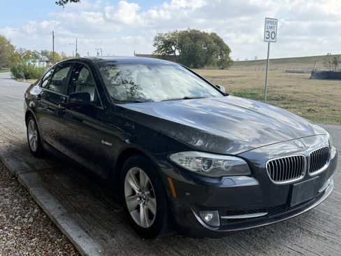 Used 2013 BMW 528i xDrive Sedan image 10