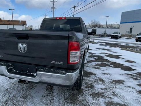 Used 2024 RAM 2500 Big Horn image 9