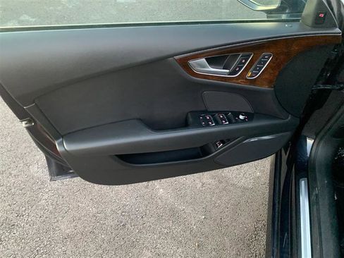 Used 2017 Audi A7 3.0T Premium Plus w/ Cold Weather Package image 39
