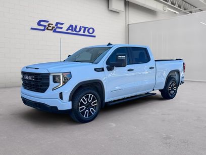 Used 2023 GMC Sierra 1500 Pro w/ Graphite Edition