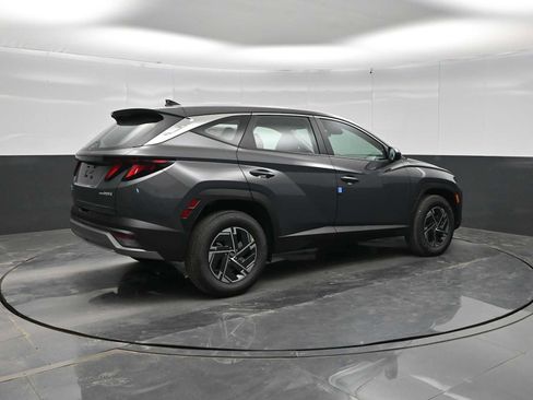 New 2026 Hyundai Tucson Blue SE AWD/4WD image 8