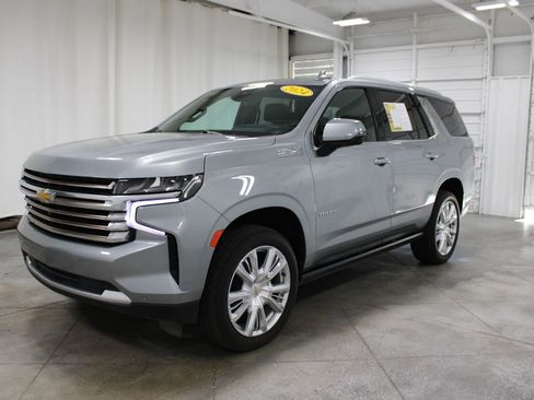 Used 2024 Chevrolet Tahoe High Country image 4