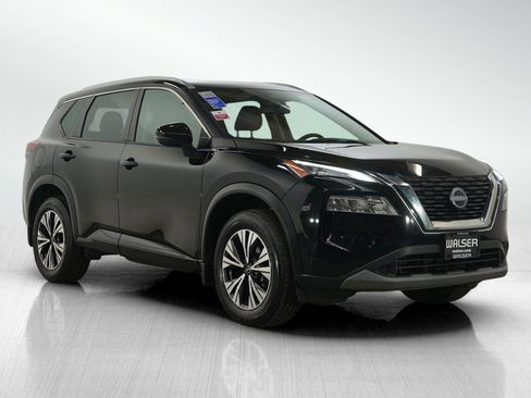 Used 2022 Nissan Rogue SV w/ SV Premium Package image 7