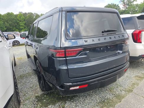 Used 2024 Jeep Wagoneer L Series II w/ Convenience Group I AWD/4WD image 6