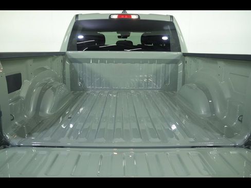 New 2026 RAM 1500 4x4 Crew Cab image 14