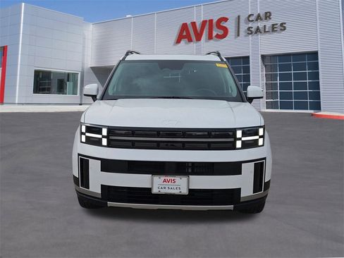 Used 2025 Hyundai Santa Fe Limited image 10