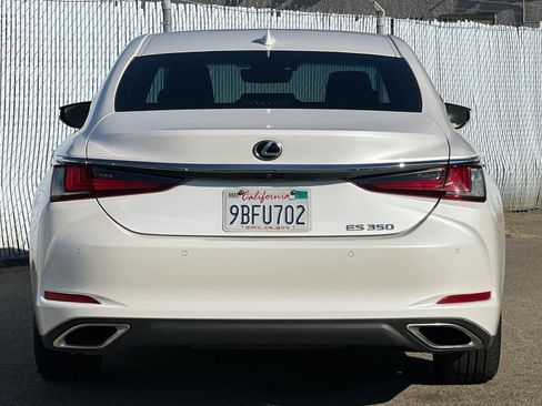 Used 2022 Lexus ES 350 w/ Premium Package FWD image 4