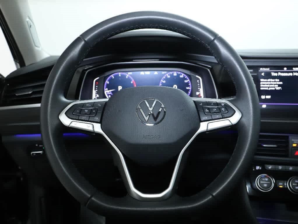 Used 2024 Volkswagen Jetta SEL FWD image 21