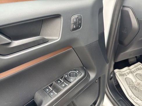 Used 2023 Ford Bronco Sport Outer Banks w/ Tech Package image 8