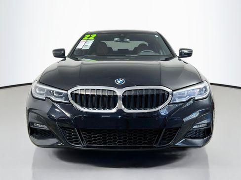 Used 2022 BMW 330e w/ M Sport Package RWD image 11