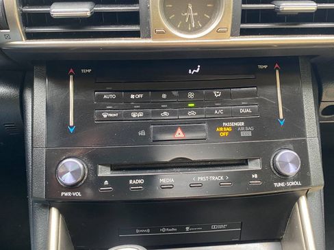 Used 2014 Lexus IS 350 w/ Navigation Package RWD image 33