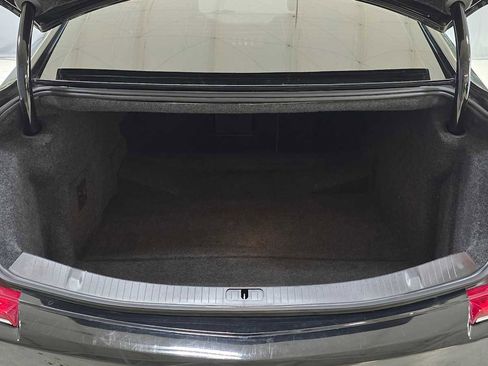 Used 2019 Cadillac XTS Luxury image 14