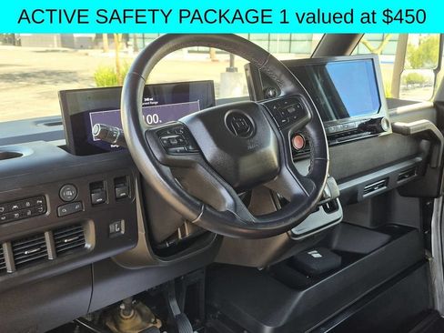 Used 2023 Chevrolet Brightdrop 600 w/ Active Safety Package 2 AWD/4WD image 12