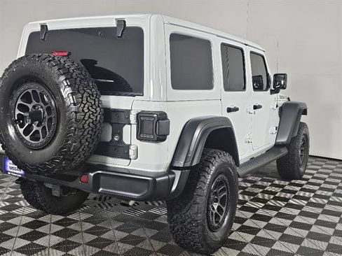 Used 2022 Jeep Wrangler Unlimited Sport image 4