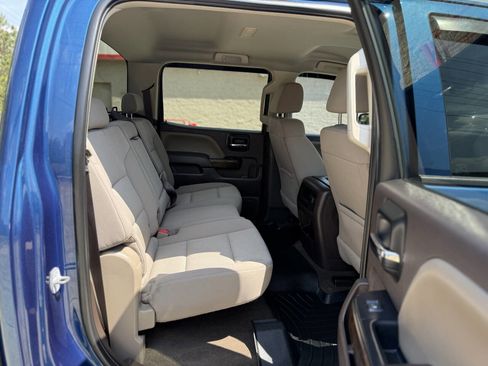 Used 2018 Chevrolet Silverado 1500 LT w/ Trailering Package RWD image 16