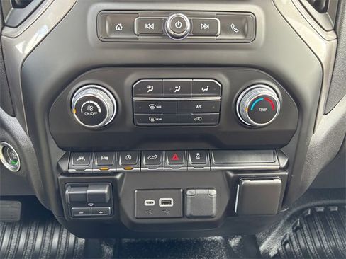 Used 2024 Chevrolet Silverado 1500 W/T w/ WT Value Package image 19