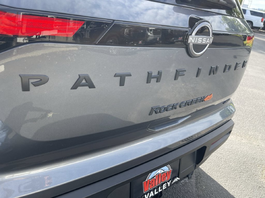 Used 2025 Nissan Pathfinder Rock Creek AWD/4WD image 30
