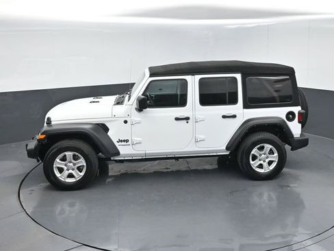 Used 2022 Jeep Wrangler Unlimited Sport AWD/4WD image 40