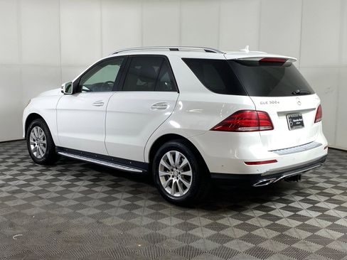 Used 2016 Mercedes-Benz GLE 300d 4MATIC image 3