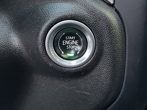 Used 2021 GMC Sierra 3500 Denali w/ Denali Black Diamond Edition image 30