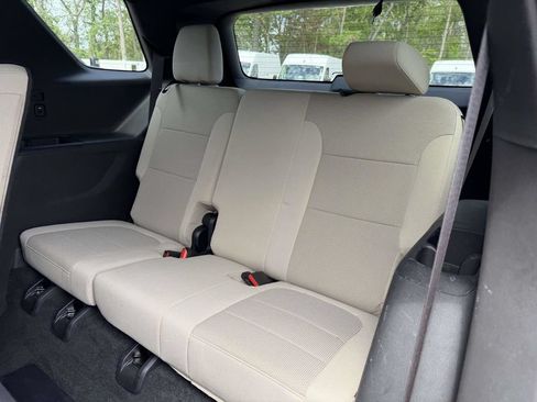 Used 2023 Chevrolet Traverse LS w/ Safety Package FWD image 16