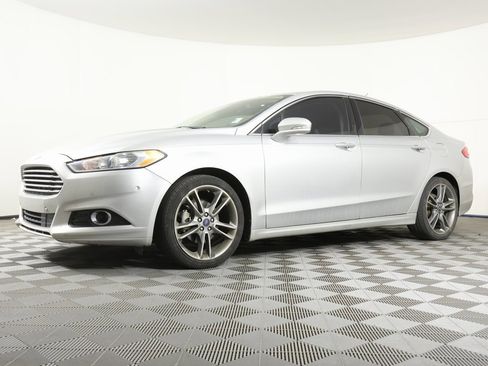 Used 2014 Ford Fusion Titanium image 1