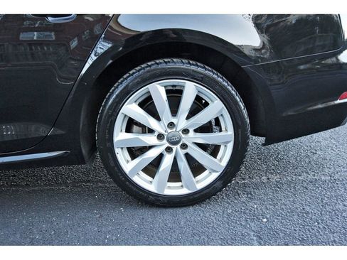 Used 2018 Audi A4 2.0T Premium w/ Convenience Package image 27