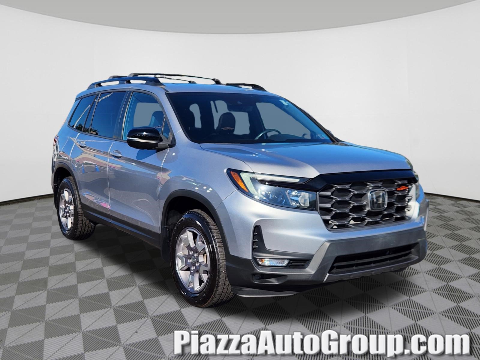Certified 2023 Honda Passport TrailSport image 1