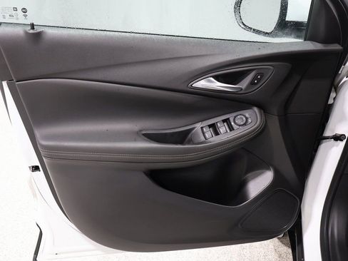 Used 2024 Buick Encore GX Preferred image 12