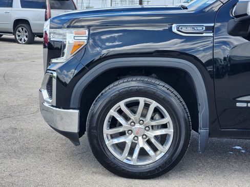 Used 2021 GMC Sierra 1500 SLT w/ SLT Convenience Package RWD image 9