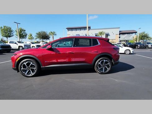 New 2026 Chevrolet Equinox EV LT image 19