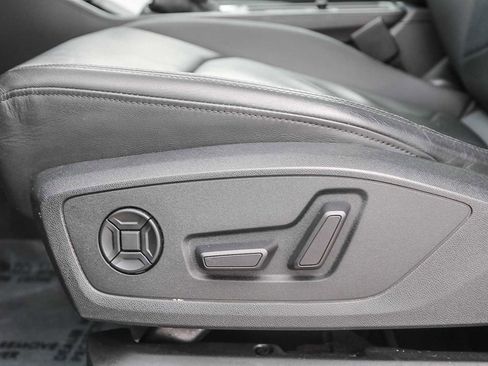 Used 2022 Audi Q3 2.0T Premium image 21