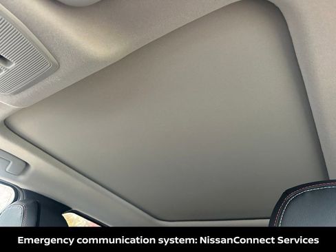 New 2026 Nissan Kicks SR w/ SR Premium Package FWD image 25