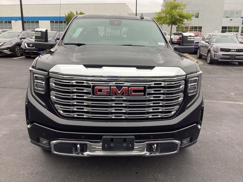 Used 2024 GMC Sierra 1500 Denali w/ Denali Reserve Package image 3