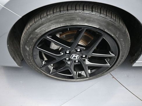 Used 2024 Honda Civic Sport image 14