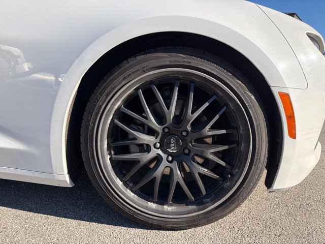 Used 2020 Chevrolet Camaro LT w/ RS Package RWD image 23