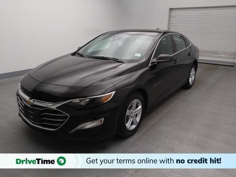 Used 2024 Chevrolet Malibu LS image 1