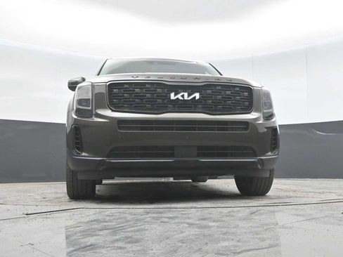 Used 2022 Kia Telluride EX w/ EX Premium Package AWD/4WD image 27