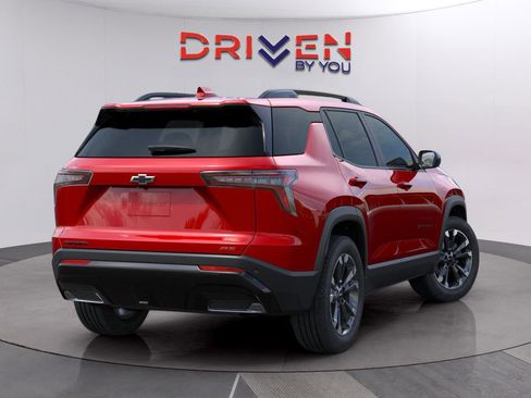 New 2026 Chevrolet Equinox RS image 3