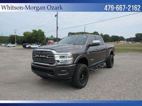 Used 2022 RAM 2500 Laramie AWD/4WD image 3