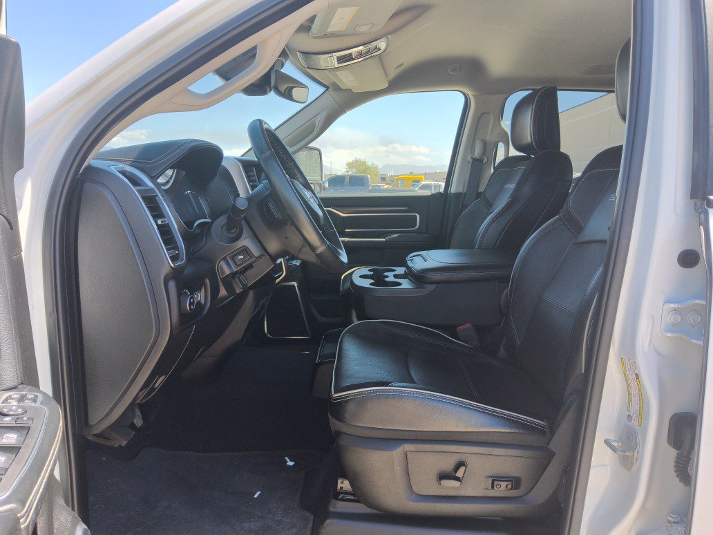 Used 2024 RAM 2500 Laramie w/ Safety Group AWD/4WD image 2
